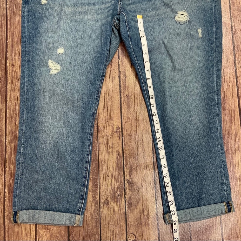 NWT Old Navy Relaxed Skinny Jeans - Picture 4 of 6